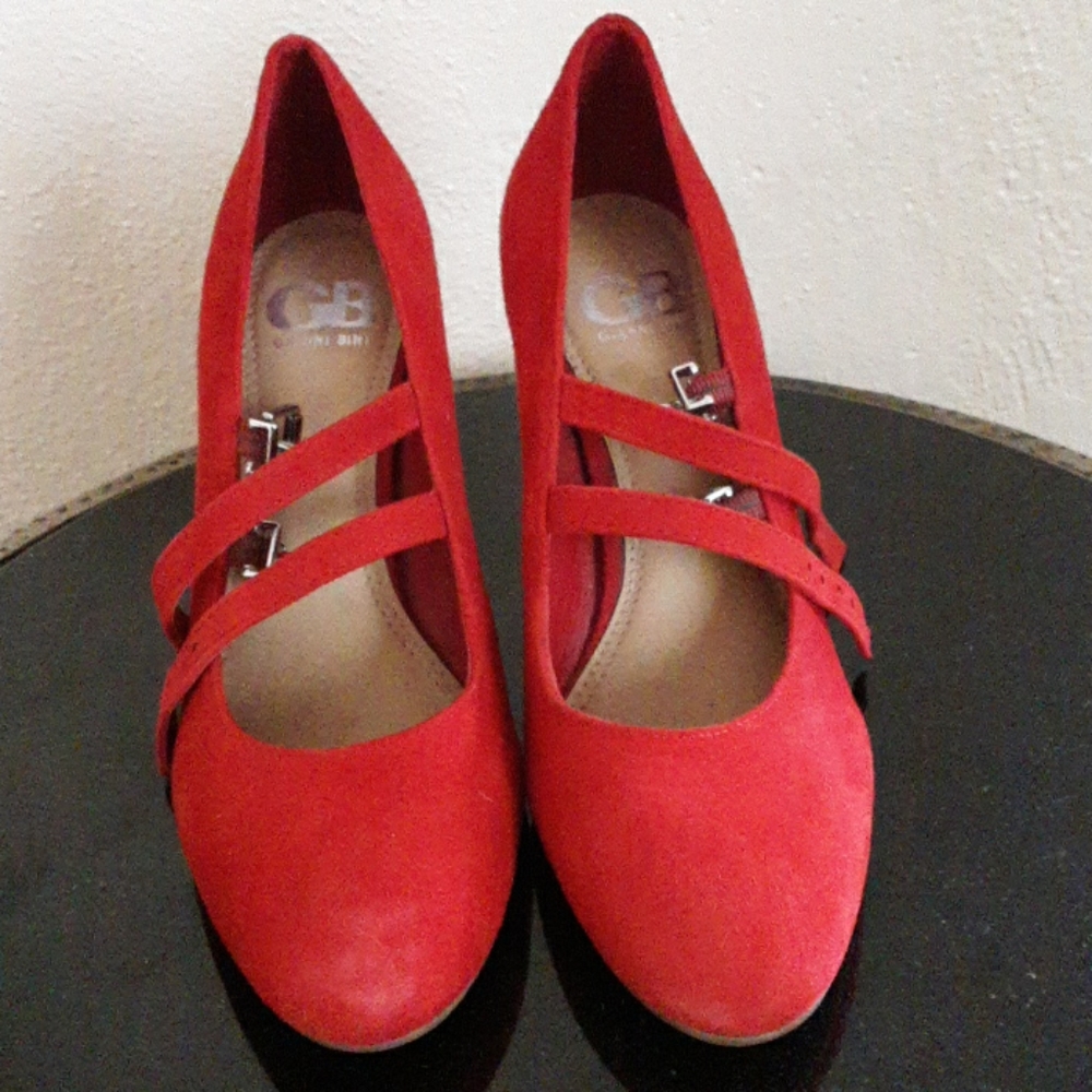 The heel is a bit high